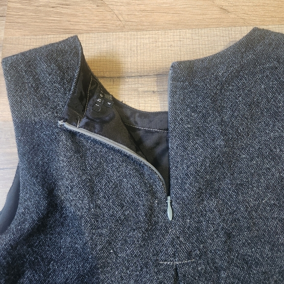 Theory Kiah Dress - Picture 4 of 9